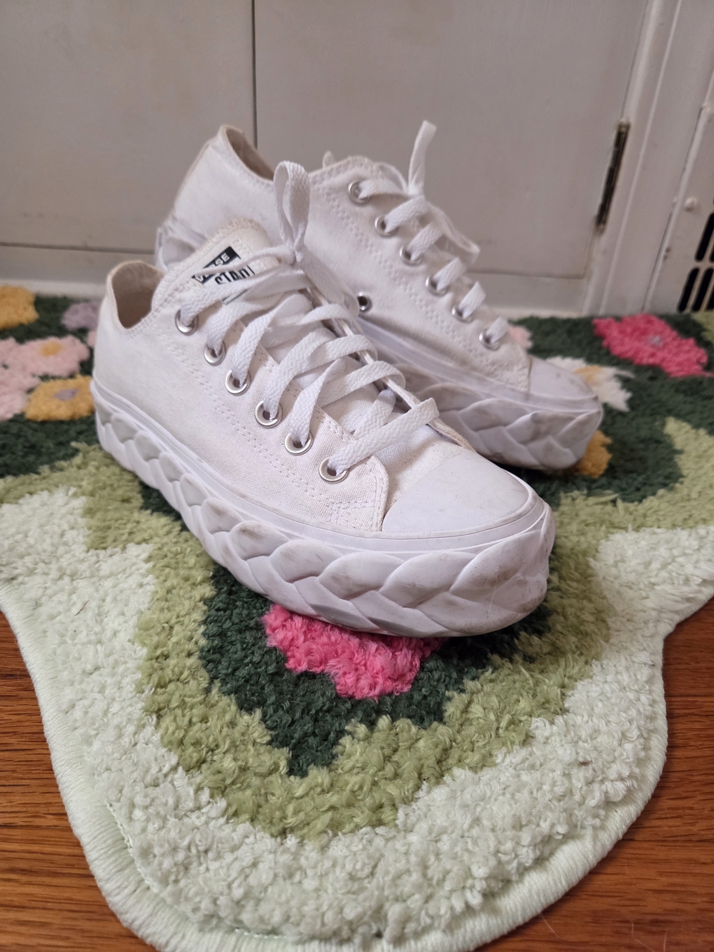 Converse White Braided Platform Sneakers - Womens Size 7